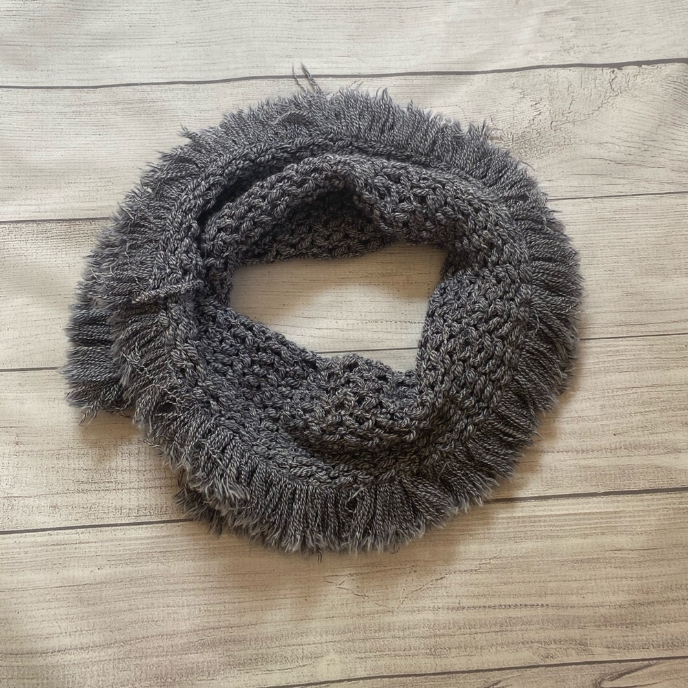 NWT snood